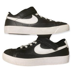 Size 12.5c Nike Blazer Low '77 PS 'Black White' VGUC 

No Smoking / No Pets